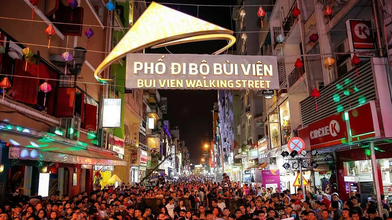 Khach San Hanh Long Ho Chi Minh City 2*,  Vietnam