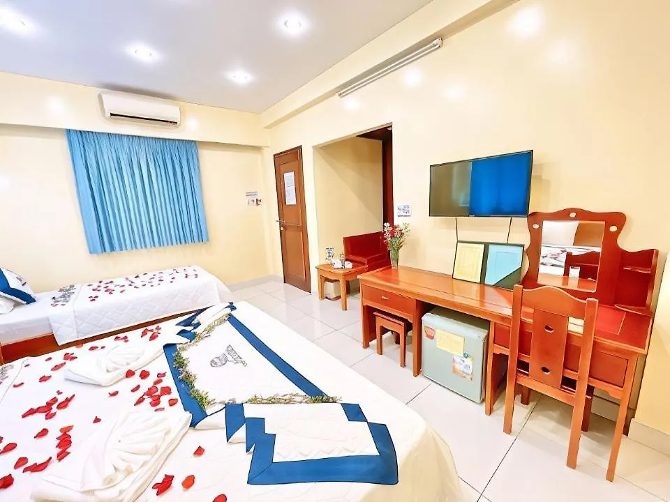 ** Hotel Khach San Hanh Long Ho Chi Minh City Vietnam